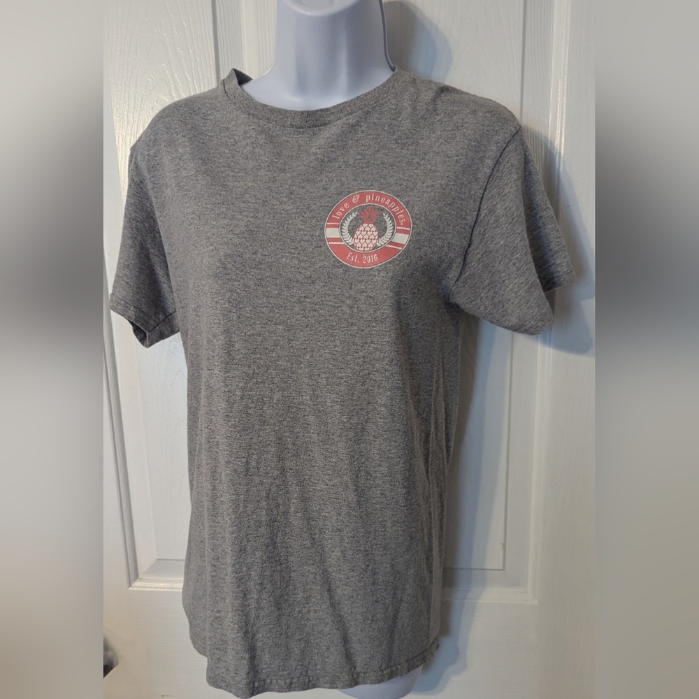 Love & Pineapple " Love me some softball" short sleeve shirt Sz: S